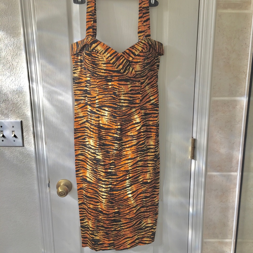 Deadly Dames Tiger Print Vamp Dress MEDIUM